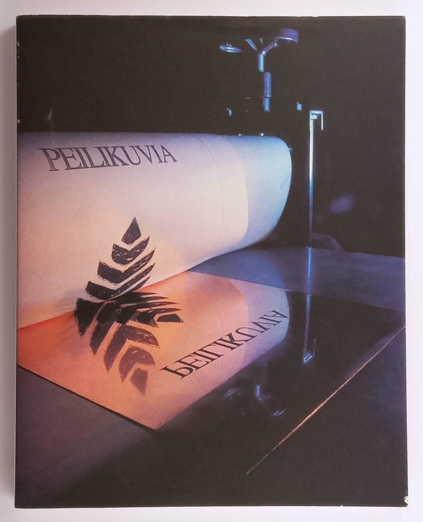 Pelikuvia - suomalaisen metalligrafiikan murros 1980-luvulla = Mirror images : the transformation of Finnish printmaking in the 1980s