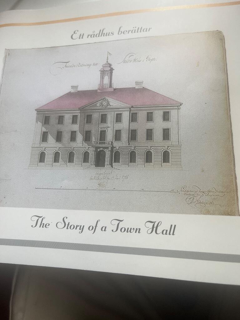 Ett r&aring;dhus ber&auml;ttar = The story of a town hall