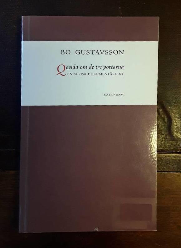 Qasida om de tre portarna : en sufisk dokument&auml;rdikt