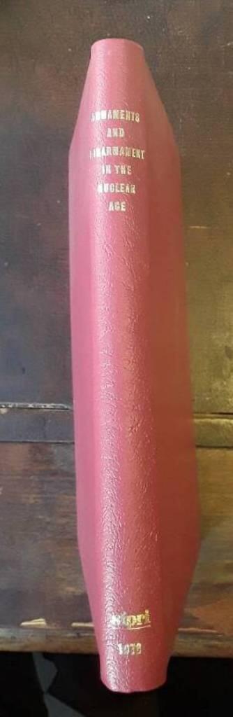 Armaments and disarmament in the nuclear age : a handbook