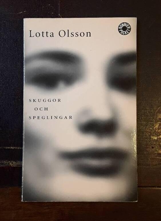 Skuggor och speglingar : en sonettsvit