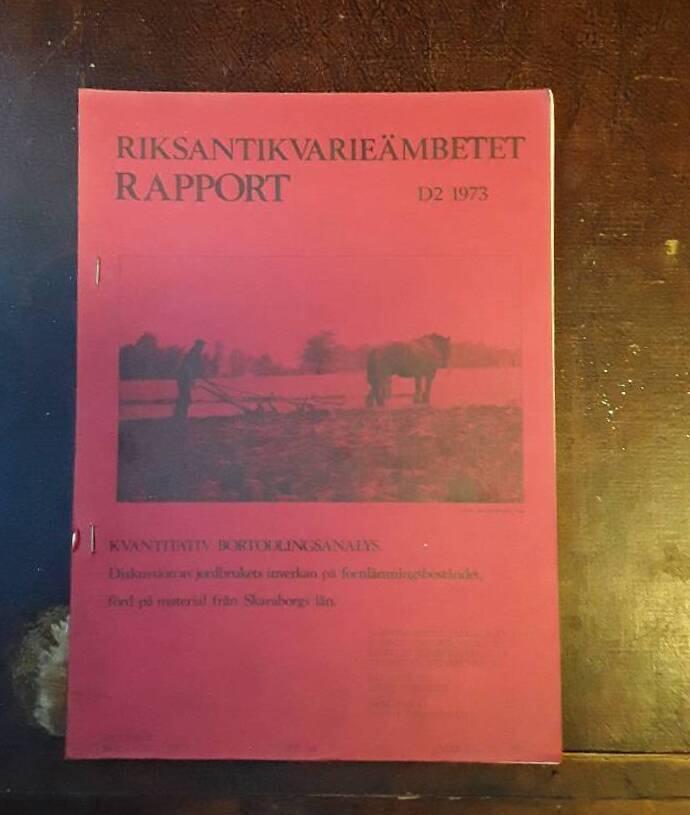 Kvantitativ bortodlingsanalys : diskussion av jordbrukets inverkan p&aring; fornl&auml;mningsbest&aring;ndet, f&ouml;rd p&aring; material fr&aring;n Skaraborgs l&auml;n