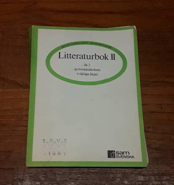Litteraturbok : gymnasieskolans tv&aring;&aring;riga linjer