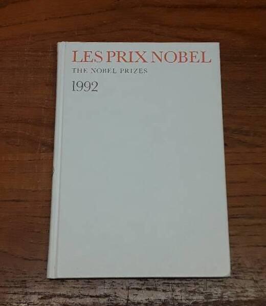 Les prix Nobel = The Nobel prizes : presentations, biographies and lectures