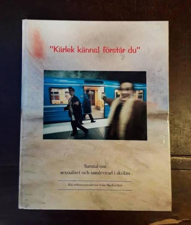 "K&auml;rlek k&auml;nns! f&ouml;rst&aring;r du" - samtal om sexualitet och samlevnad i skolan : ett referensmaterial fr&aring;n Skolverket