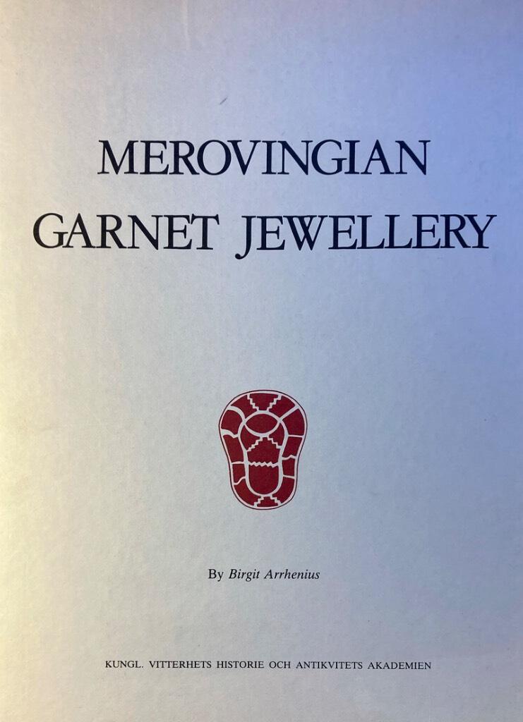 Merovingian garnet jewellery : Emergence and social implications