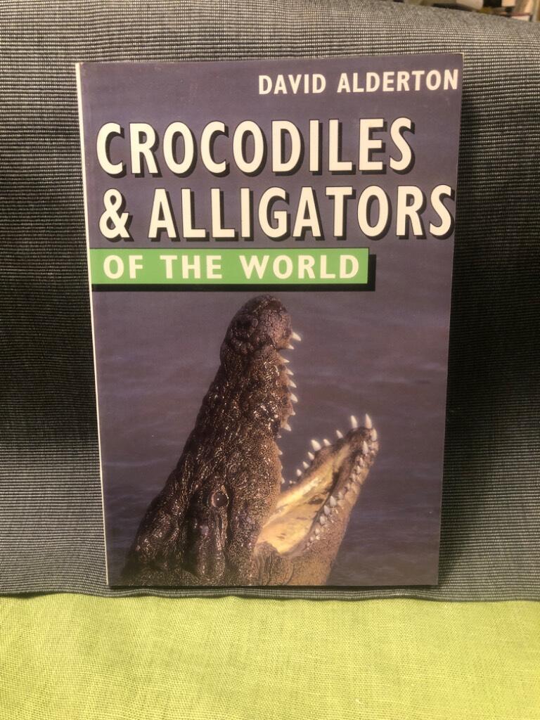 Crocodiles & alligators of the world