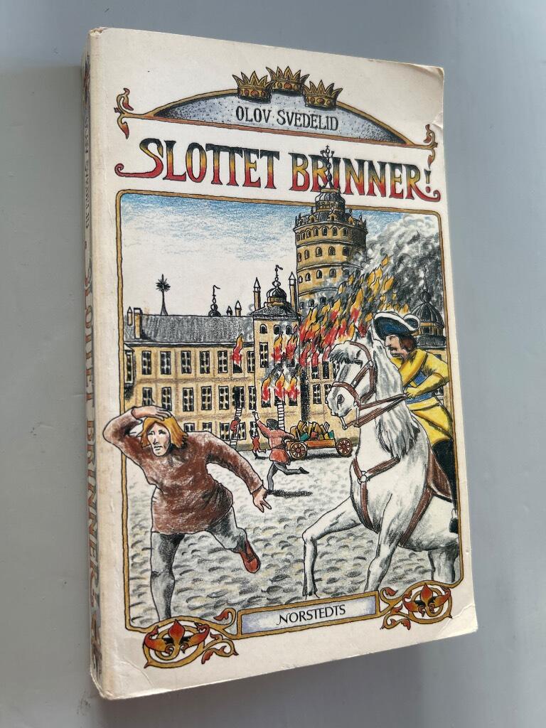 Slottet brinner!