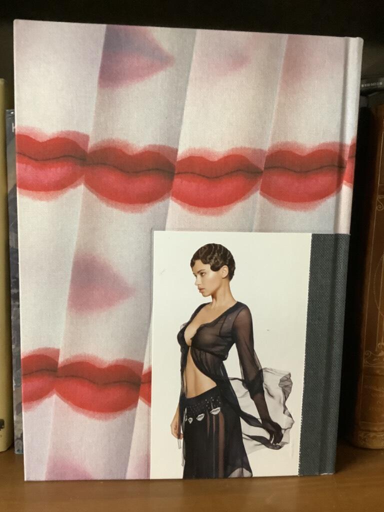 Schiaparelli & Prada : impossible conversations