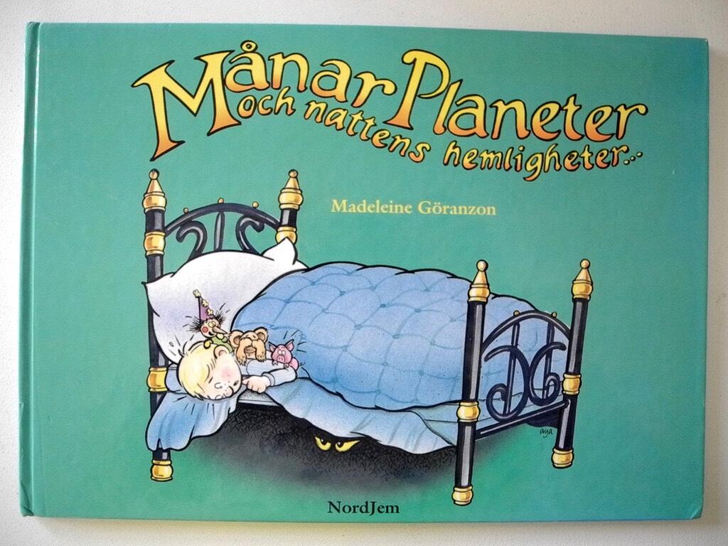 M&aring;nar, planeter och nattens hemligheter-