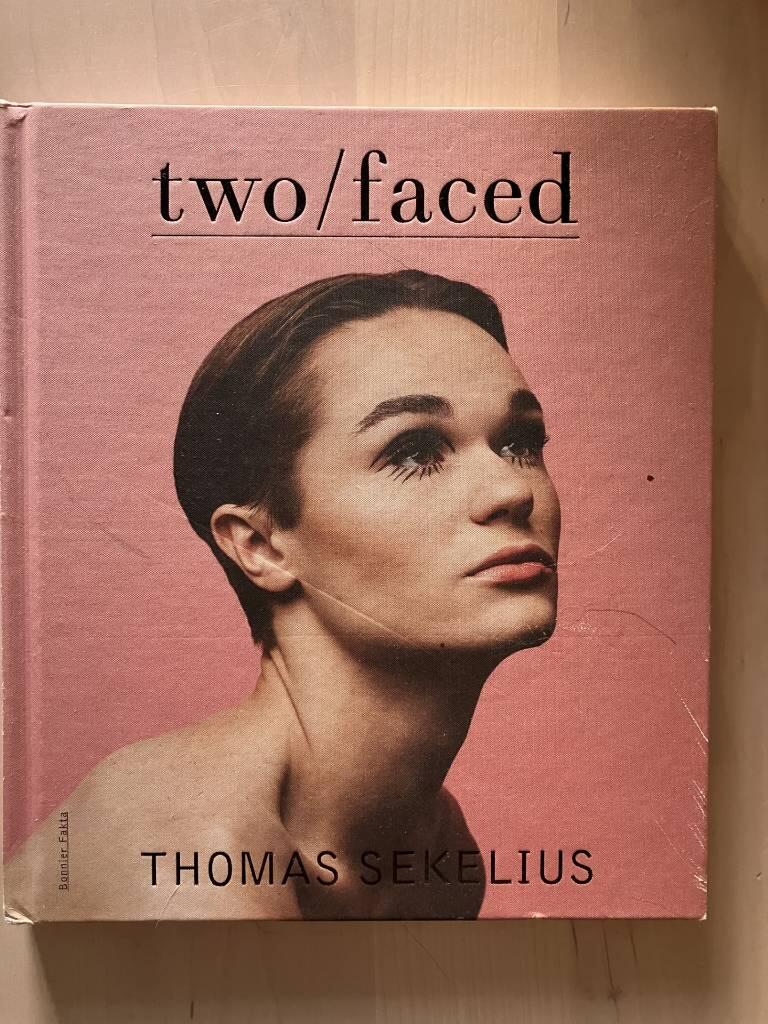 SIGNERAD Two faced