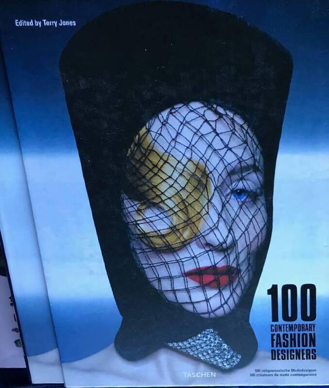 100 contemporary fashion designers