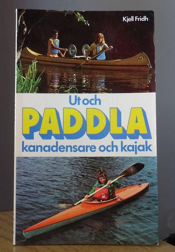 Ut och paddla kanadensare och kajak