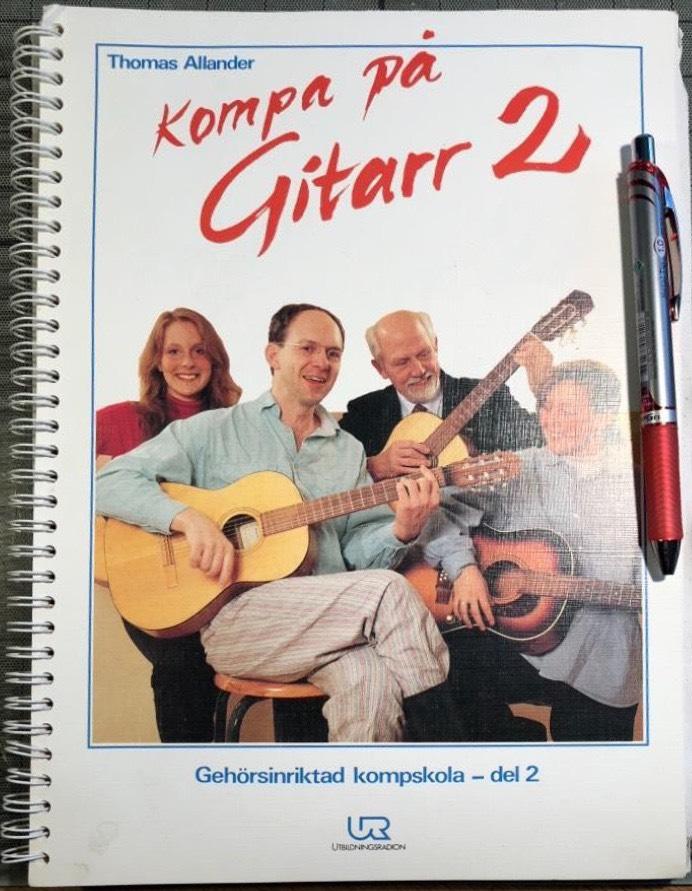 Kompa p&aring; gitarr