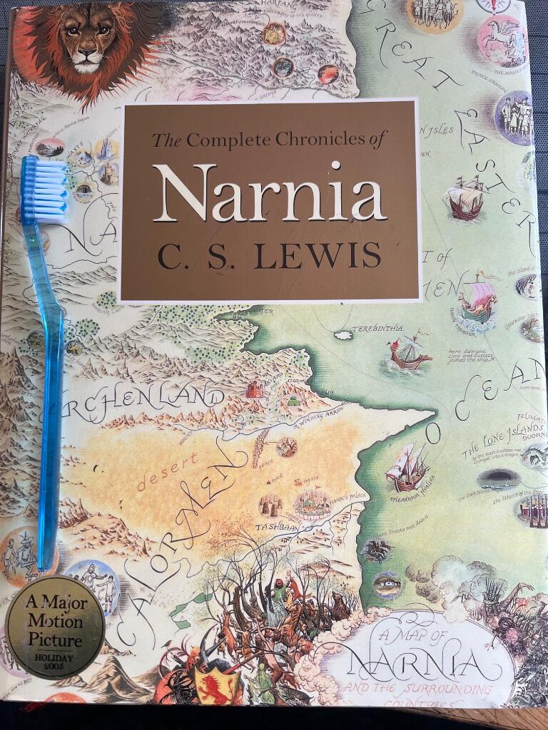 The complete chronicles of Narnia