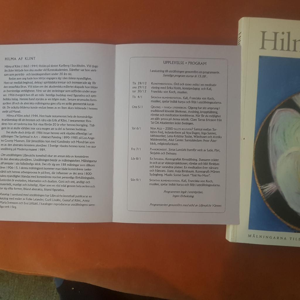 Hilma af Klint : m&aring;lningarna till templet : temppelimaalaukset : 30 oktober 1999-9 januari 2000, Liljevalchs : 26. tammikuuta-26. maaliskuuta 2000, W&auml;in&ouml; Aaltosen museo