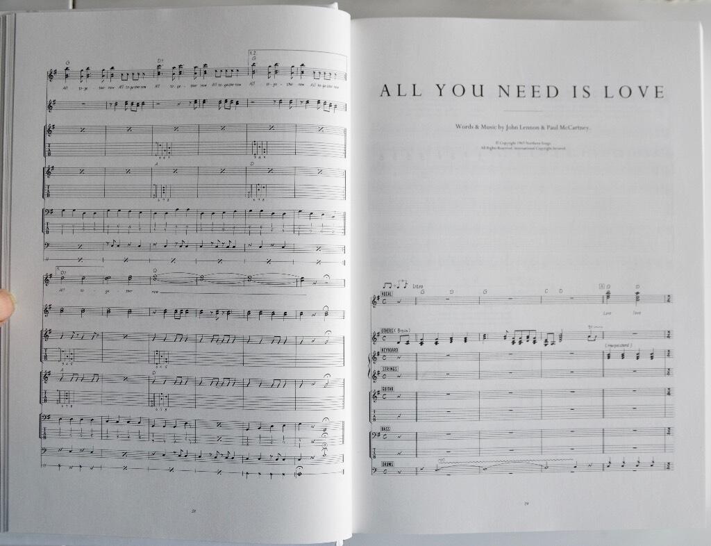 The Beatles [Musiktryck] complete scores : [full transcriptions from the original recordings : every song written & recorded by the Beatles]