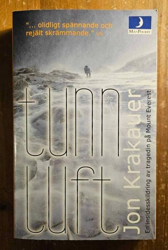 Tunn luft : [en insidesskildring av tragedin på Mount Everest]
