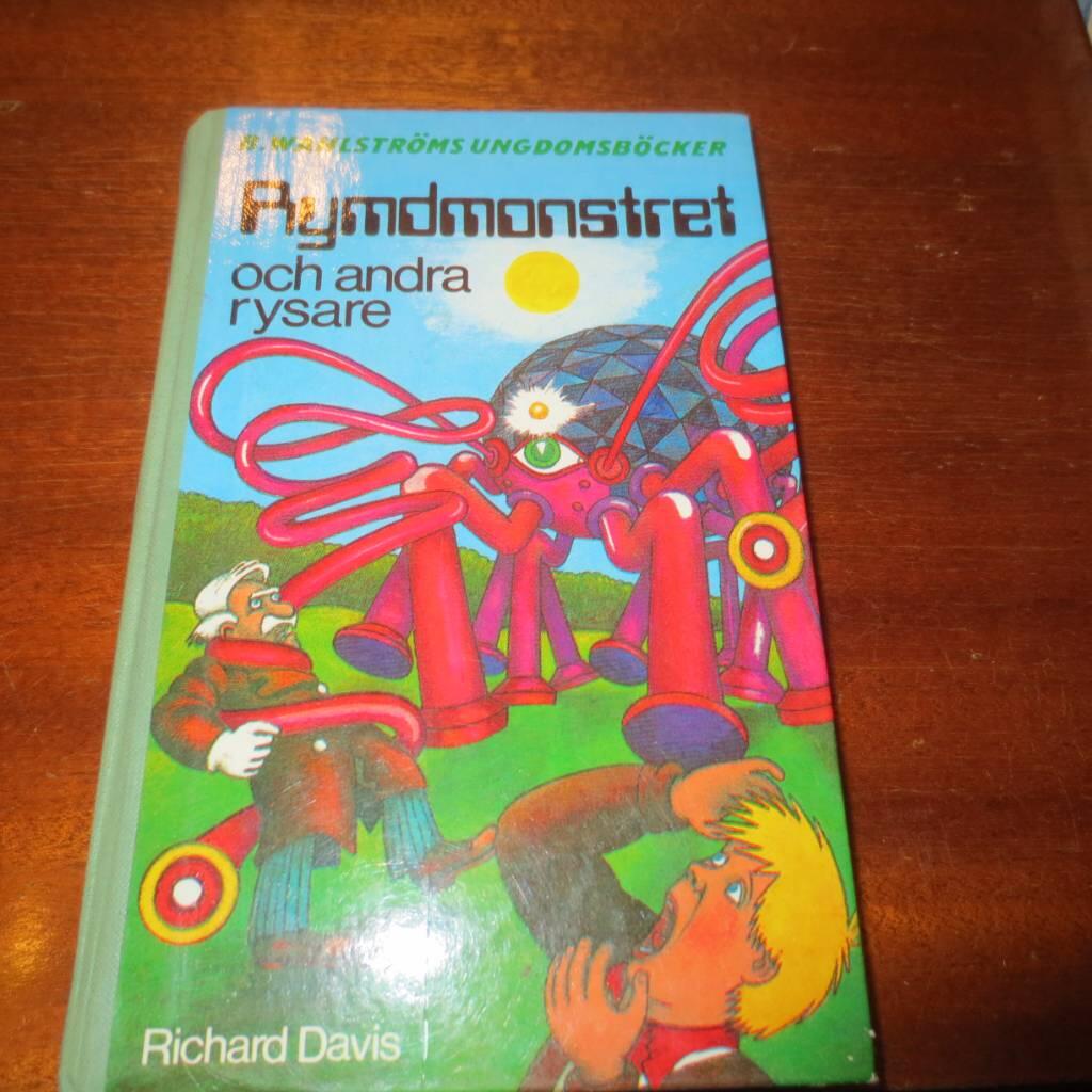 Rymdmonstret och andra rysare