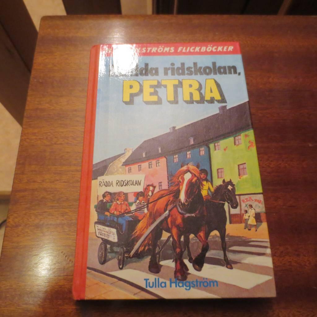 R&auml;dda ridskolan, Petra