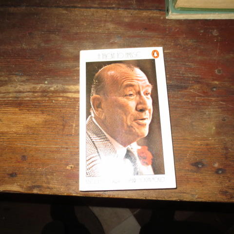 A talent to amuse : a biography of No&euml;l Coward