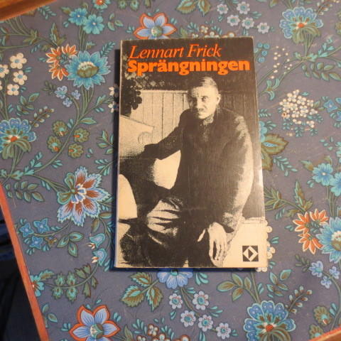 Spr&auml;ngningen : roman