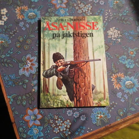 &Aring;sa-Nisse p&aring; jaktstigen