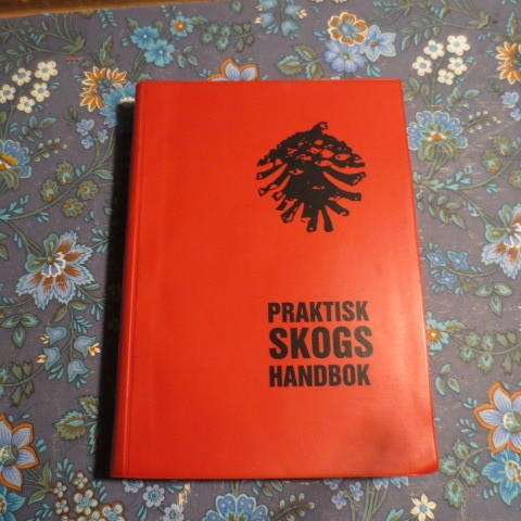 Praktisk skogshandbok