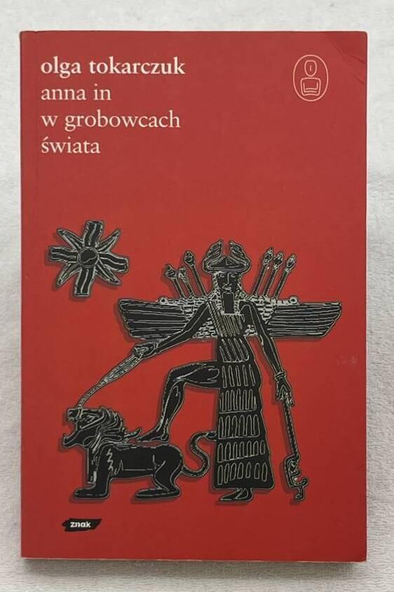 Anna in w grobowcach świata