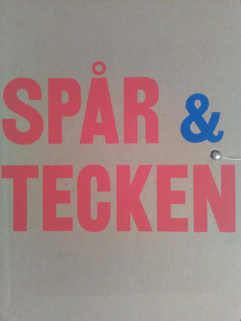 J&ouml;rgen Fogelquist : sp&aring;r och tecken : [offentliga utsmyckningar 1948-1998]