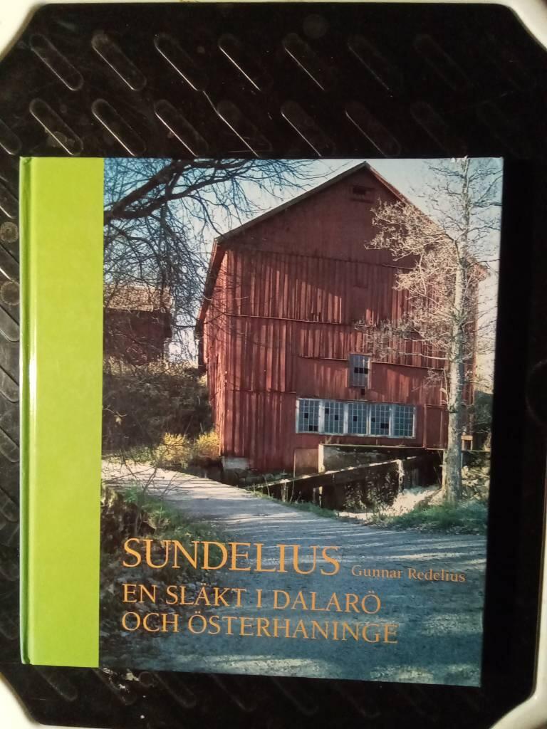 Sundelius : en sl&auml;kt i Dalar&ouml; och &Ouml;sterhaninge