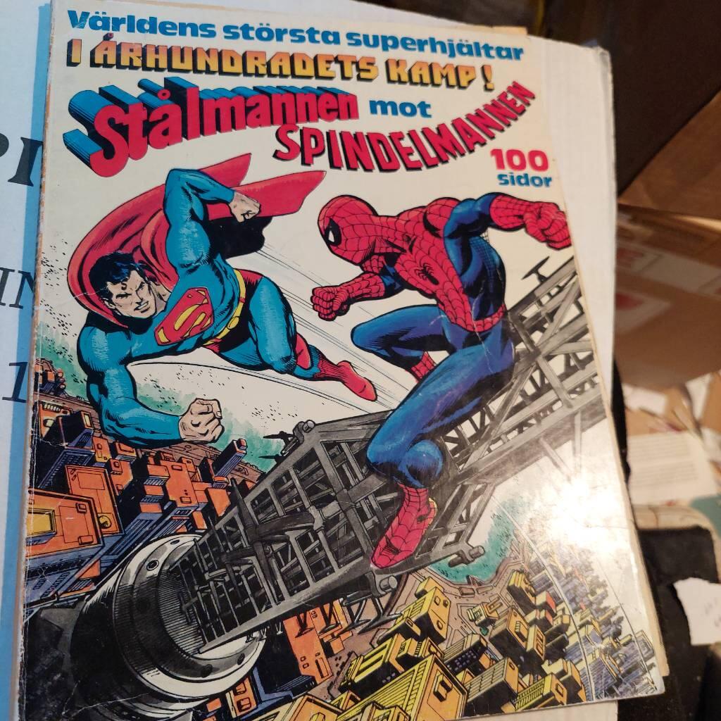 St&aring;lmannen och Spindelmannen