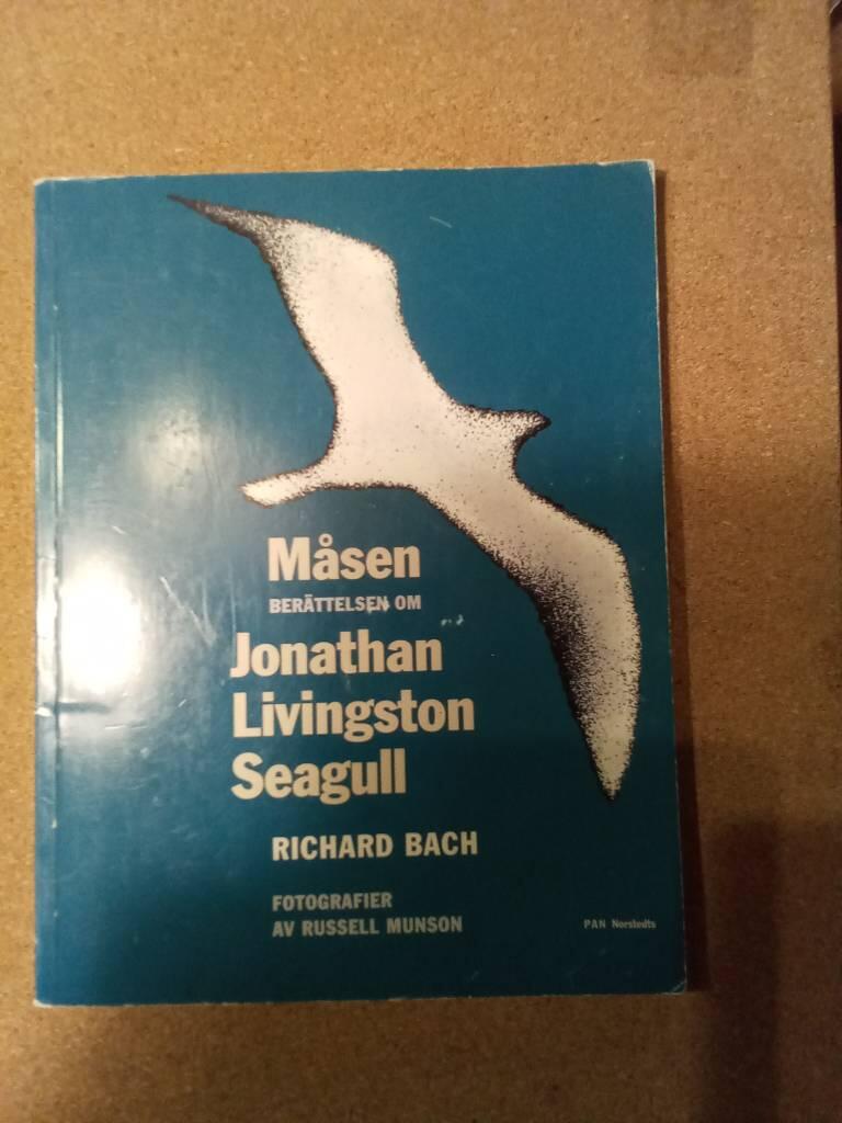 M&aring;sen - ber&auml;ttelsen om Jonathan Livingston Seagull