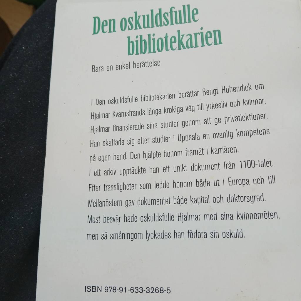 Den oskuldsfulle bibliotekarien : bara en enkel ber&auml;ttelse