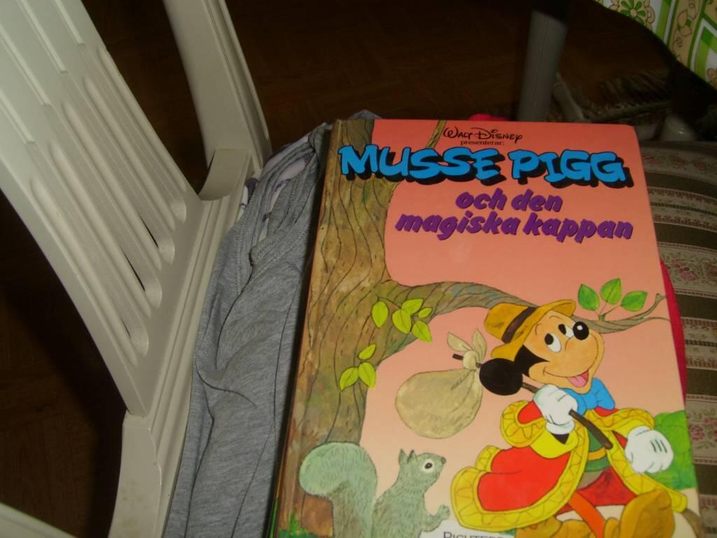 Musse Pigg och den magiska kappan