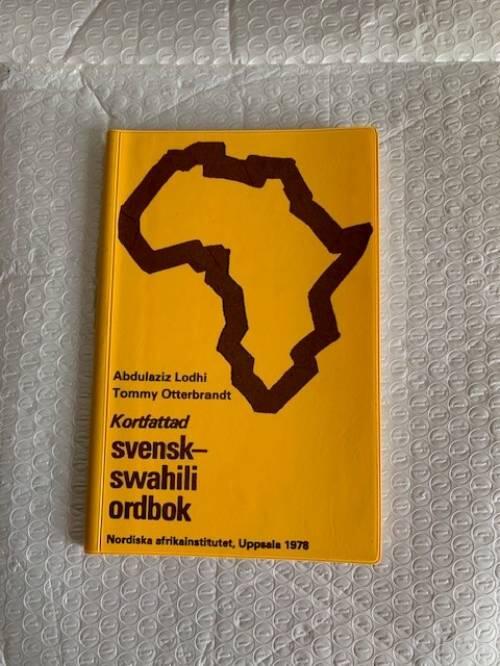 Kortfattad svensk-swahili ordbok