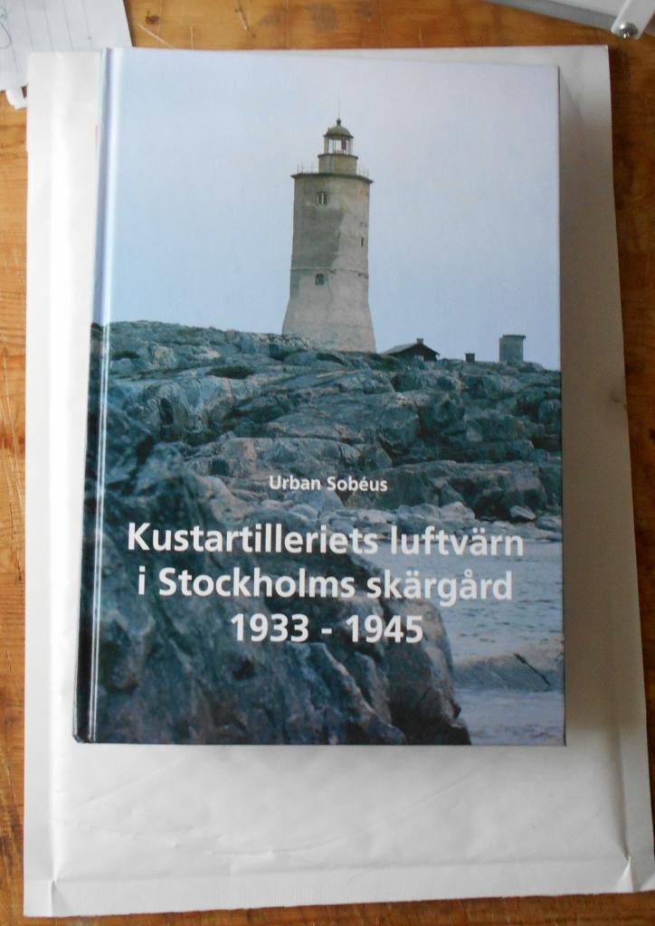 Kustartilleriets luftv&auml;rn i Stockholm sk&auml;rg&aring;rd 1933-1945 - havsbandslinjen, Rind&ouml; och Saxar- och H&aring;rsfj&auml;rdsbaserna