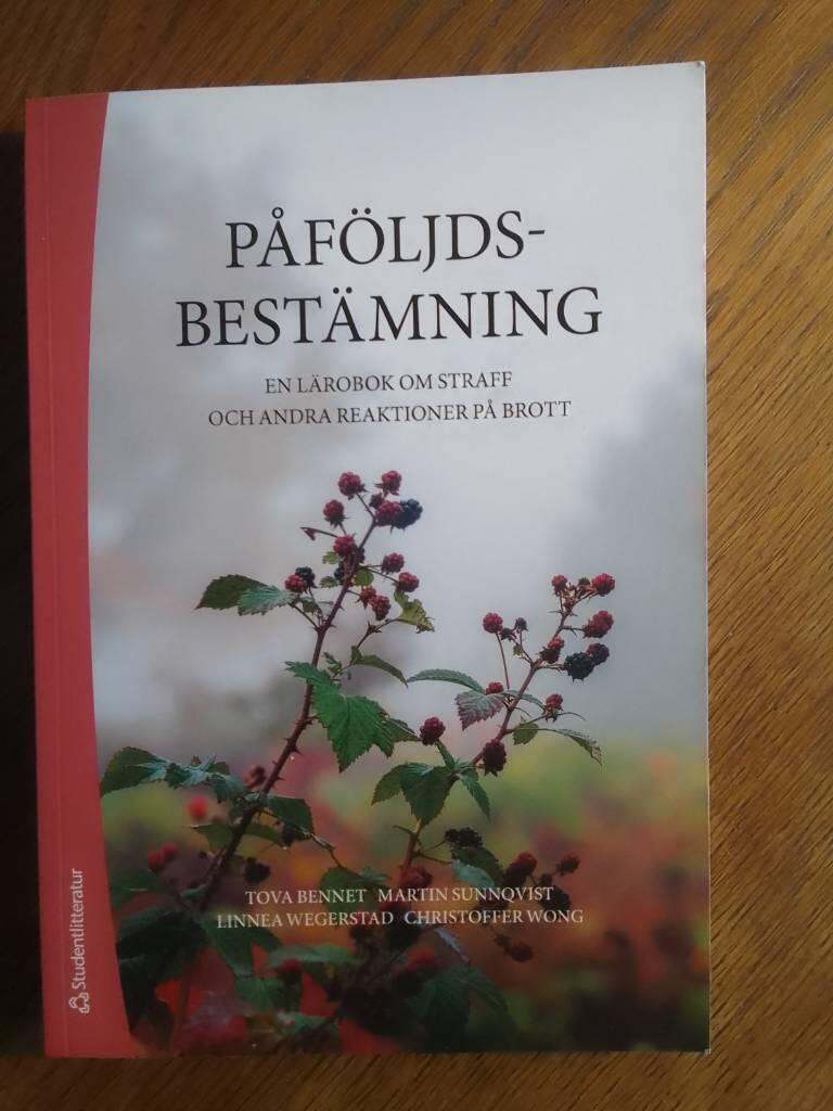 P&aring;f&ouml;ljdsbest&auml;mning - en l&auml;robok om straff och andra reaktioner p&aring; brott