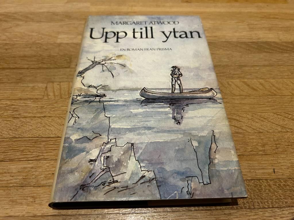 Upp till ytan - [en roman]