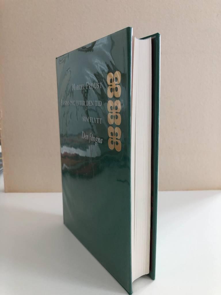 P&aring; spaning efter den tid som flytt