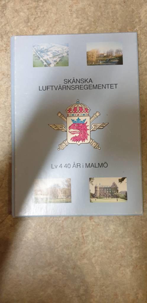 Skånska luftvärnsregementet, 40 år i Malmö : 1942-1982 : en minnesskrift