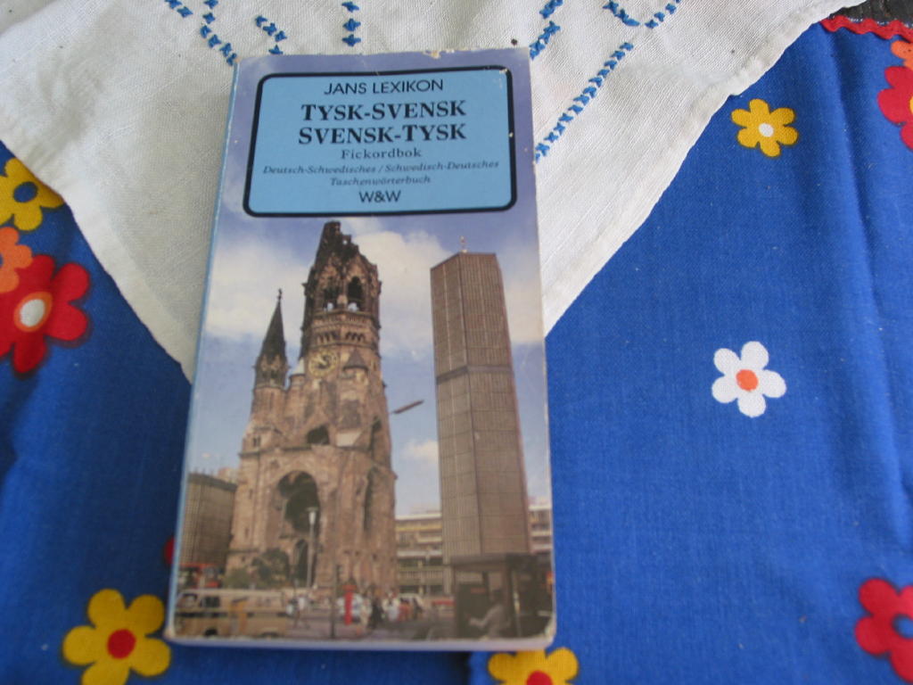 Tysk-svensk, svensk-tysk fickordbok : Deutsch-schwedisches, schwedisch-deutsches Taschenw&ouml;rterbuch