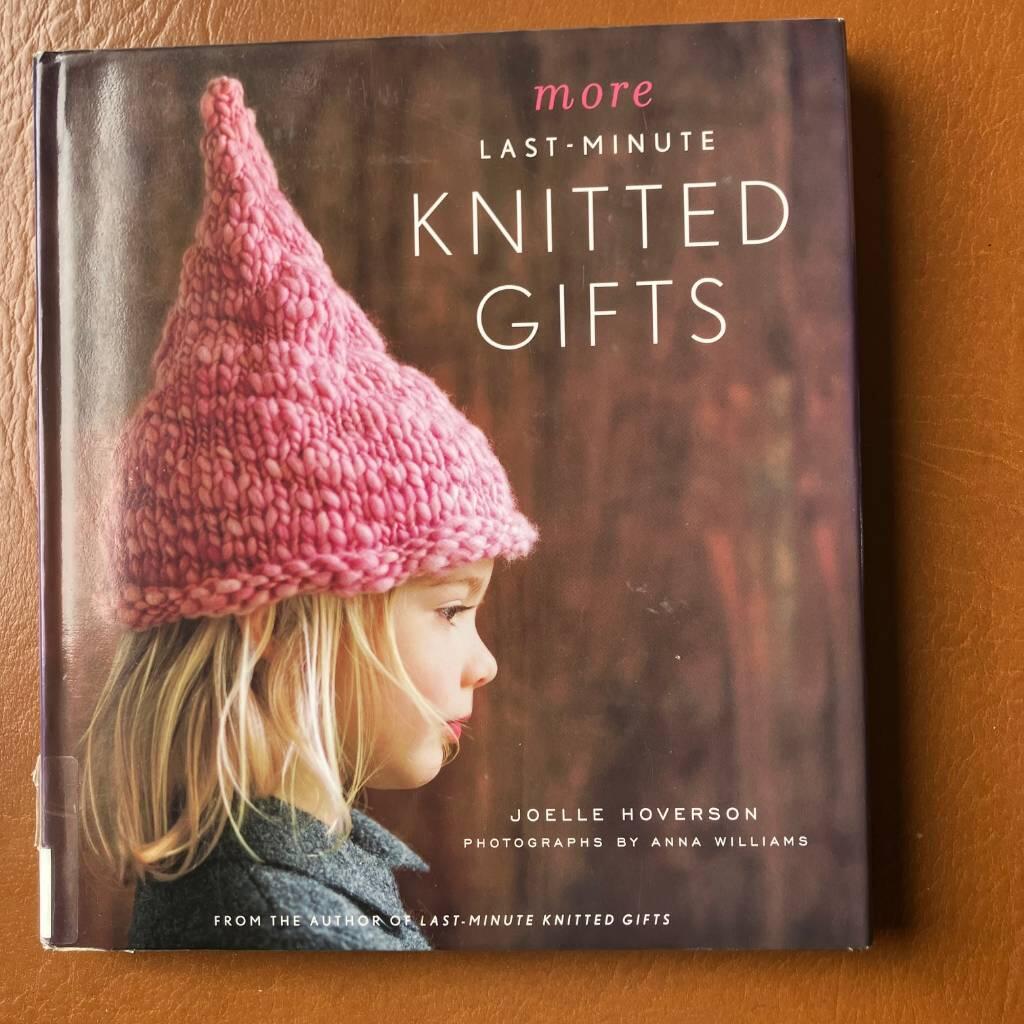More last-minute knitted gifts