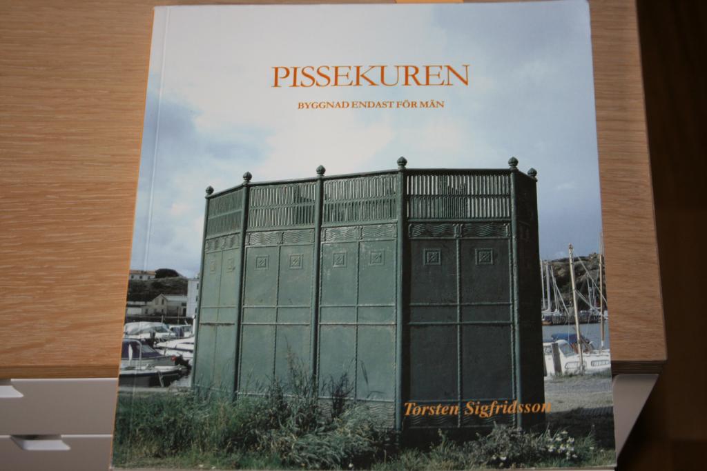 Pissekuren - byggnad f&ouml;r m&auml;n