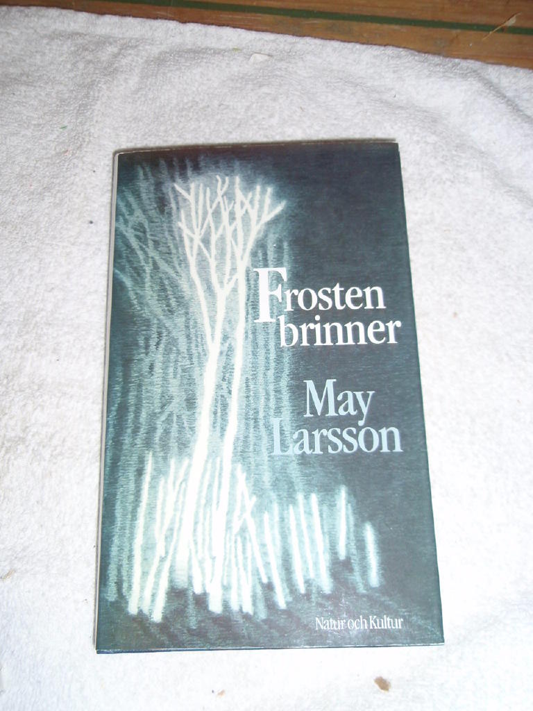 Larsson, M/Frosten brinner