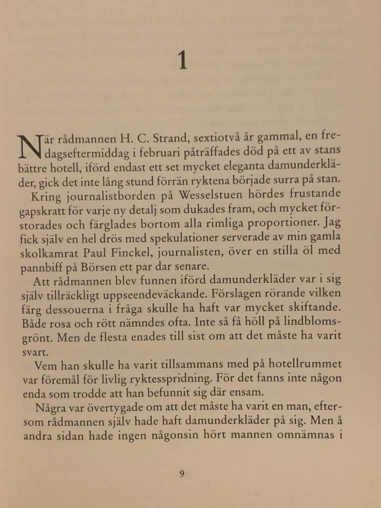 Skriften p&aring; v&auml;ggen