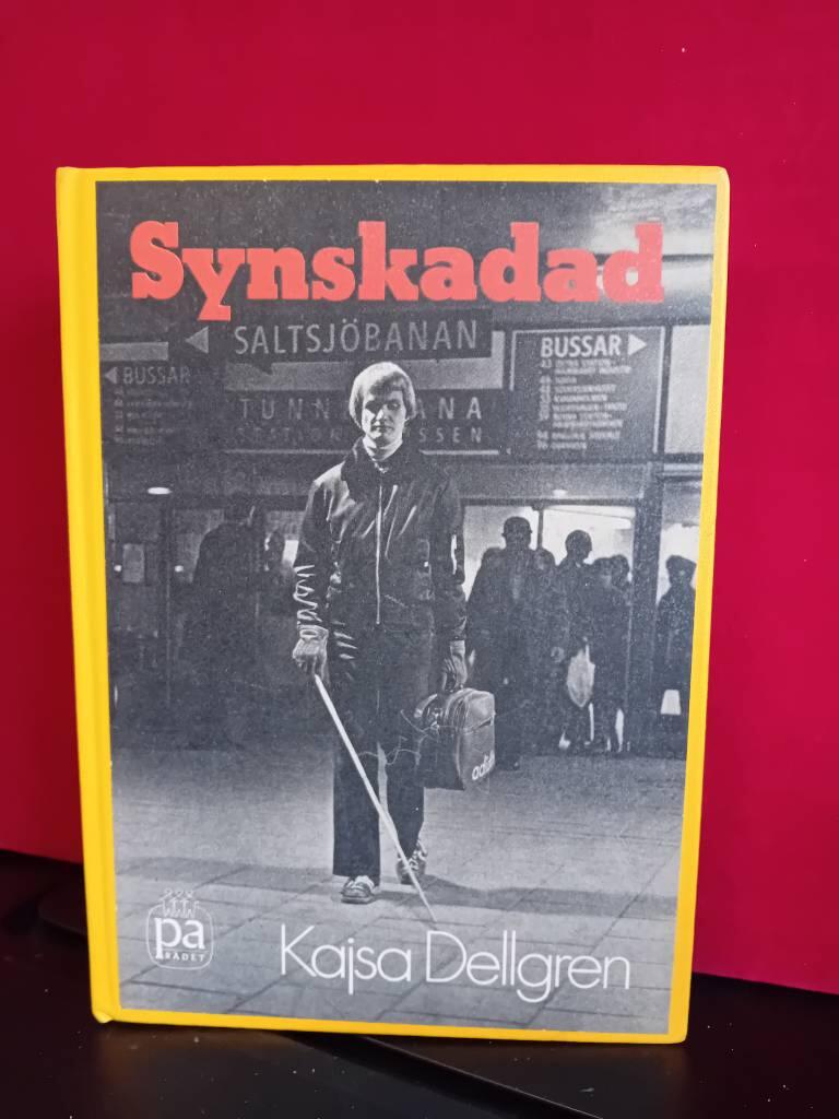 Synskadad : hur en grupp synskadade upplevt sitt handikapp och samh&auml;llets rehabiliterings&aring;tg&auml;rder