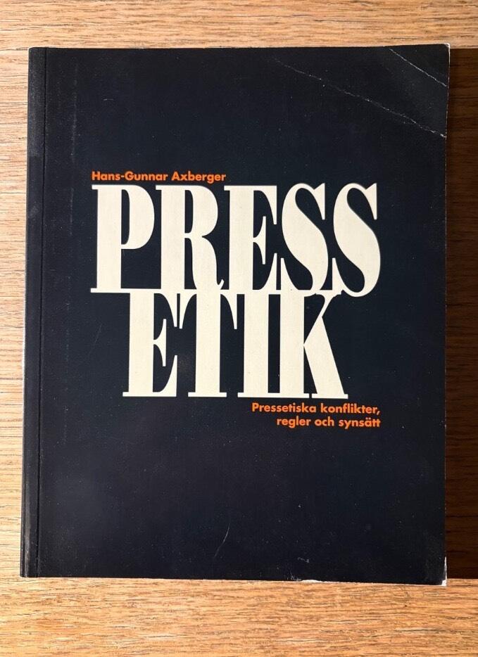 Pressetik : en &ouml;versikt &ouml;ver pressetiska konflikter, regler och syns&auml;tt