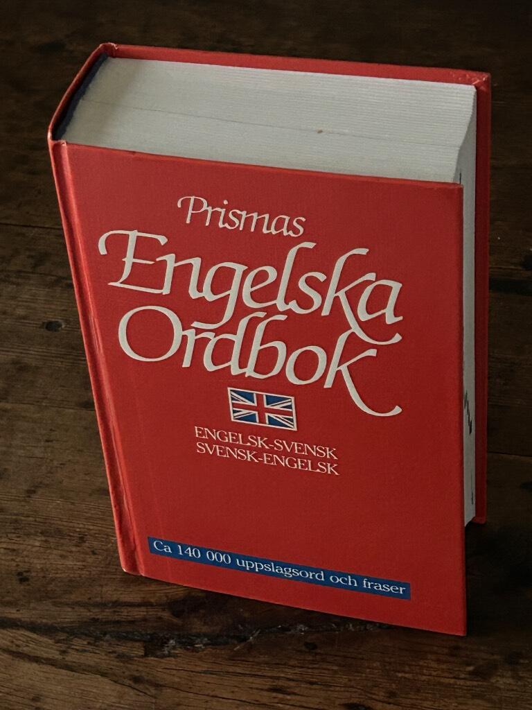 Prismas engelska ordbok : Engelsk-svensk, svensk-engelsk : [ca 140000 uppslagsord och fraser]