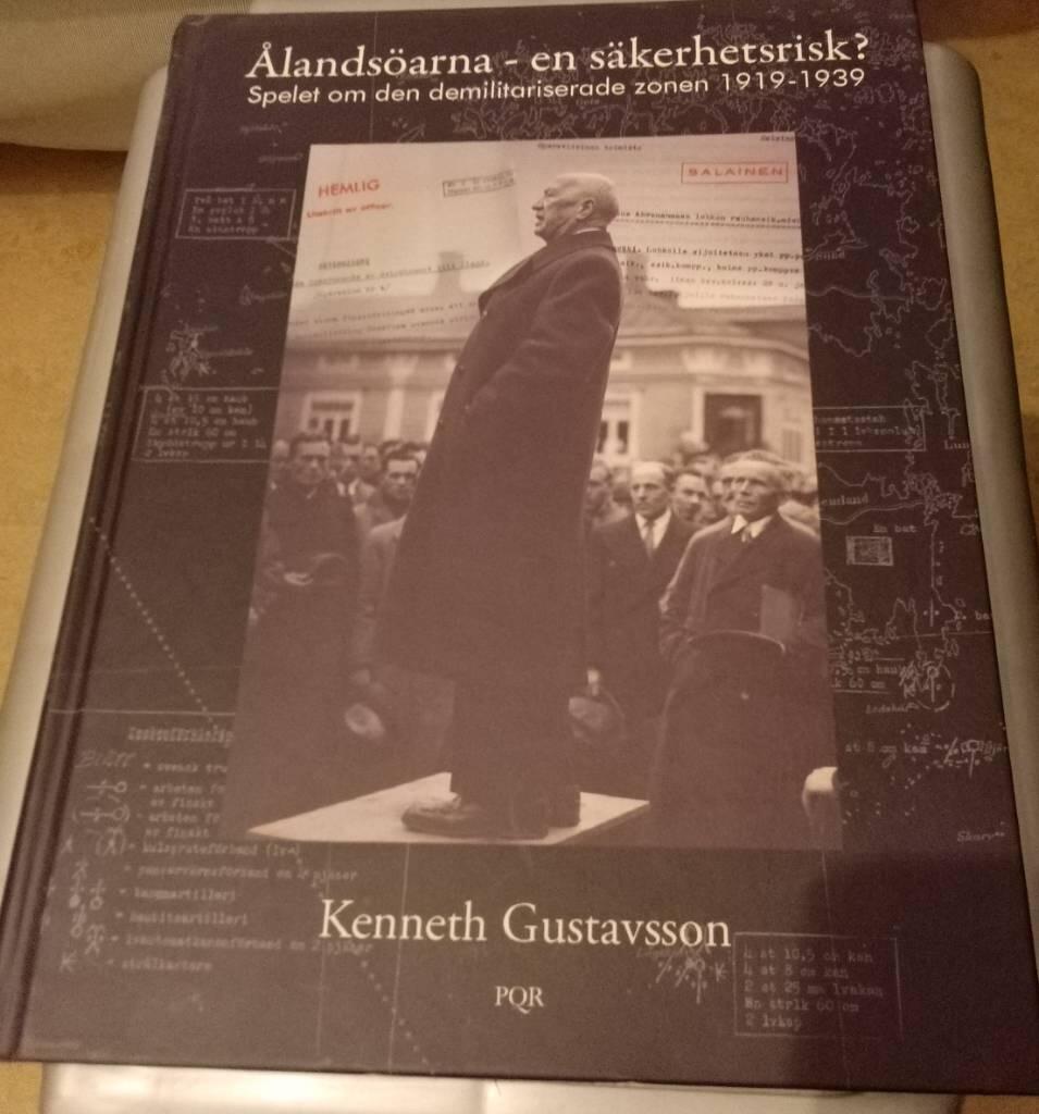 &Aring;lands&ouml;arna - en s&auml;kerhetsrisk? - spelet om den demilitariserade zonen 1919-1939